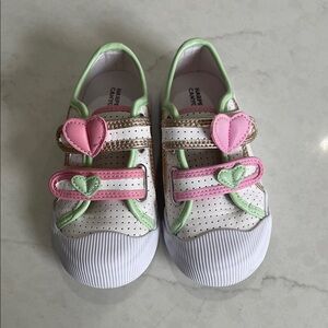 Harper Canyon Heart Sneakers with Pink and Green Accents